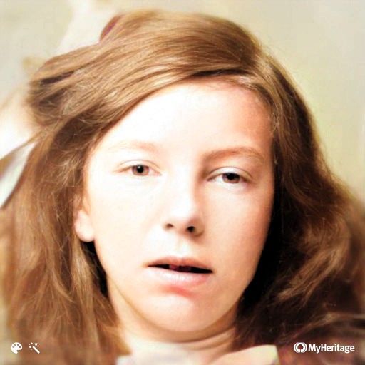 Annie Elizabeth Stokes (seated) and Olive Stokes in about 1905 - enhanced&colorised
